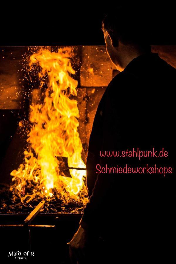 Hof Vierzehnender Im Hohen Venn - 70Qm Maisonette - 2 Schlafzimmer - Wohnkueche - Balkon Mit Grill - Monschau - Eifel - Hunde Willkommen - Islandpferde Exteriör bild